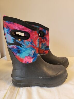 Bogs Kids Black Rain Boots with Pink & Blue Abstract Upper Sz 2